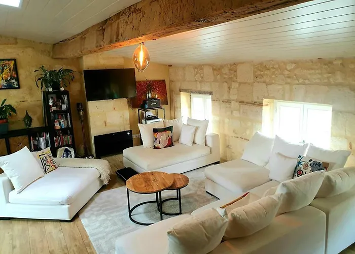 Joli Duplex Au Coeur De Saint Pierre *